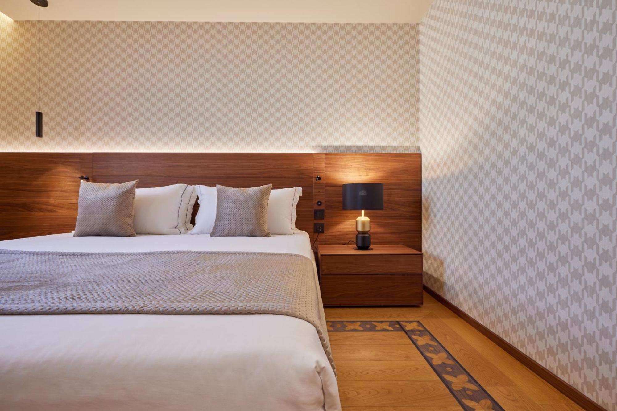 Valis Luxury Hotel Vlorë Chambre photo