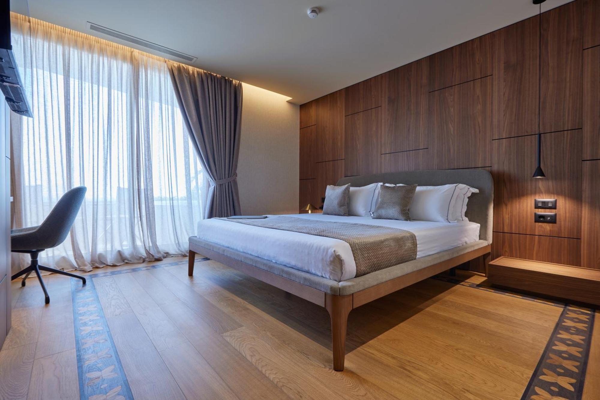 Valis Luxury Hotel Vlorë Extérieur photo