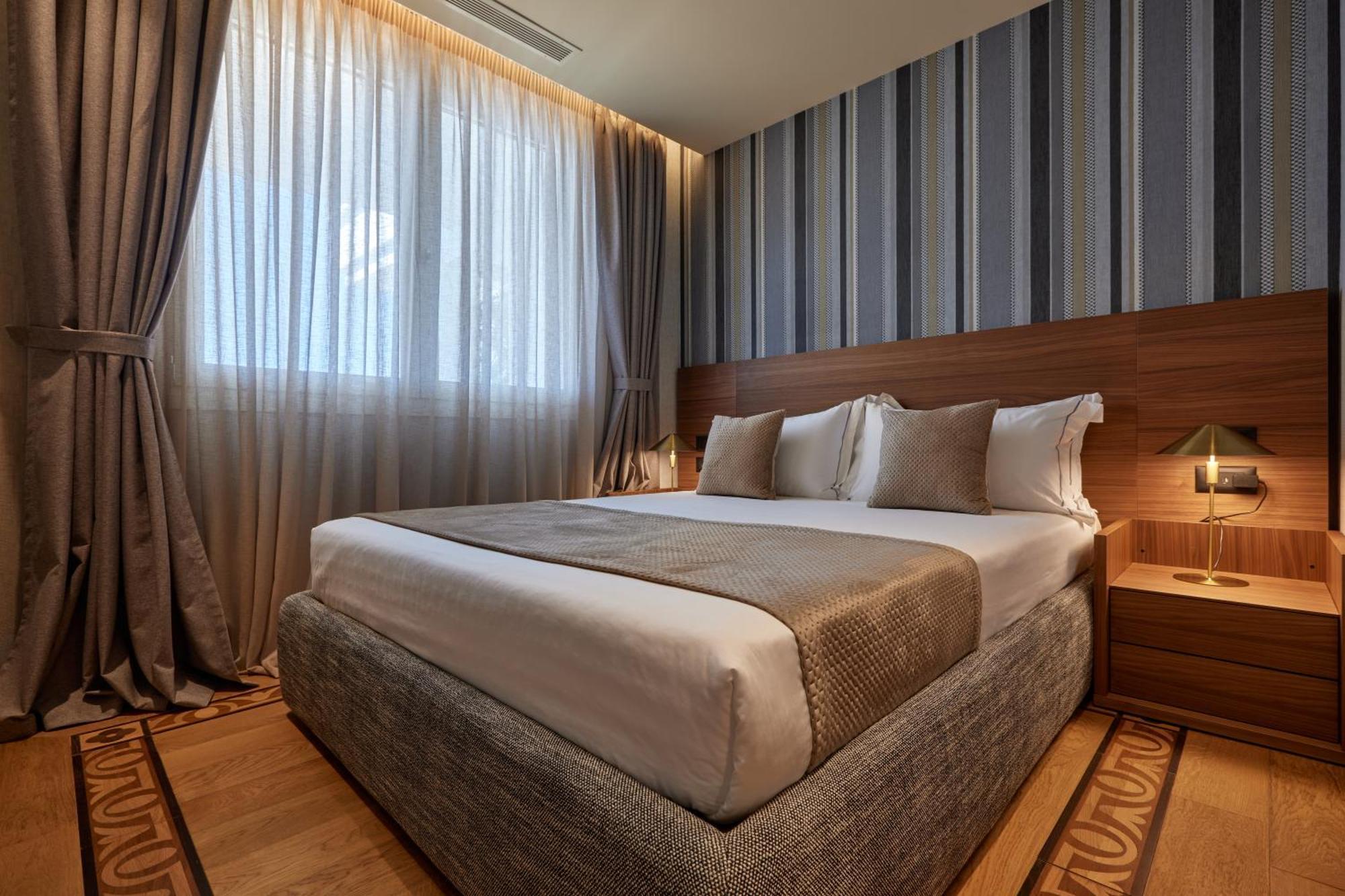 Valis Luxury Hotel Vlorë Extérieur photo