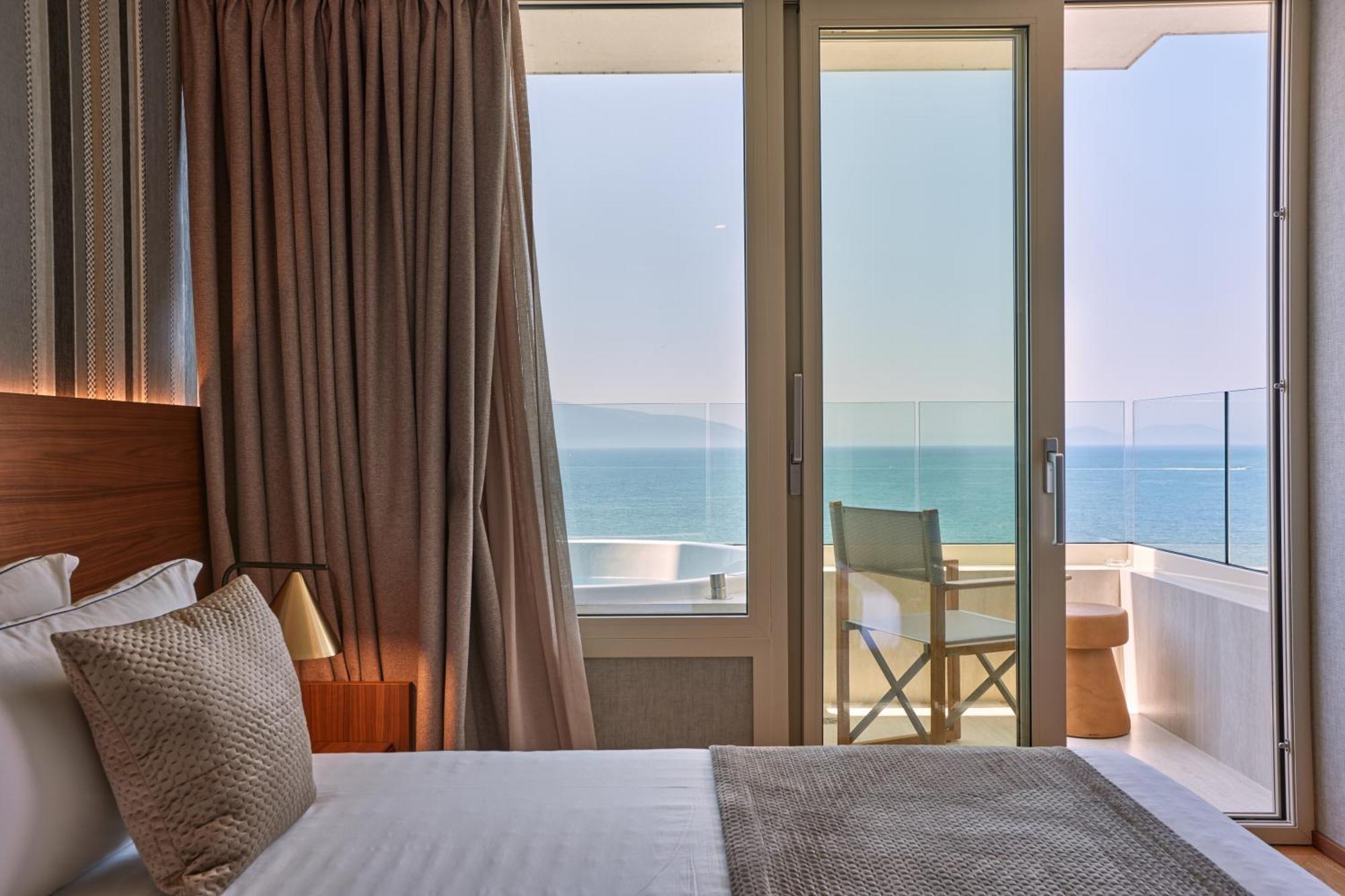 Valis Luxury Hotel Vlorë Extérieur photo