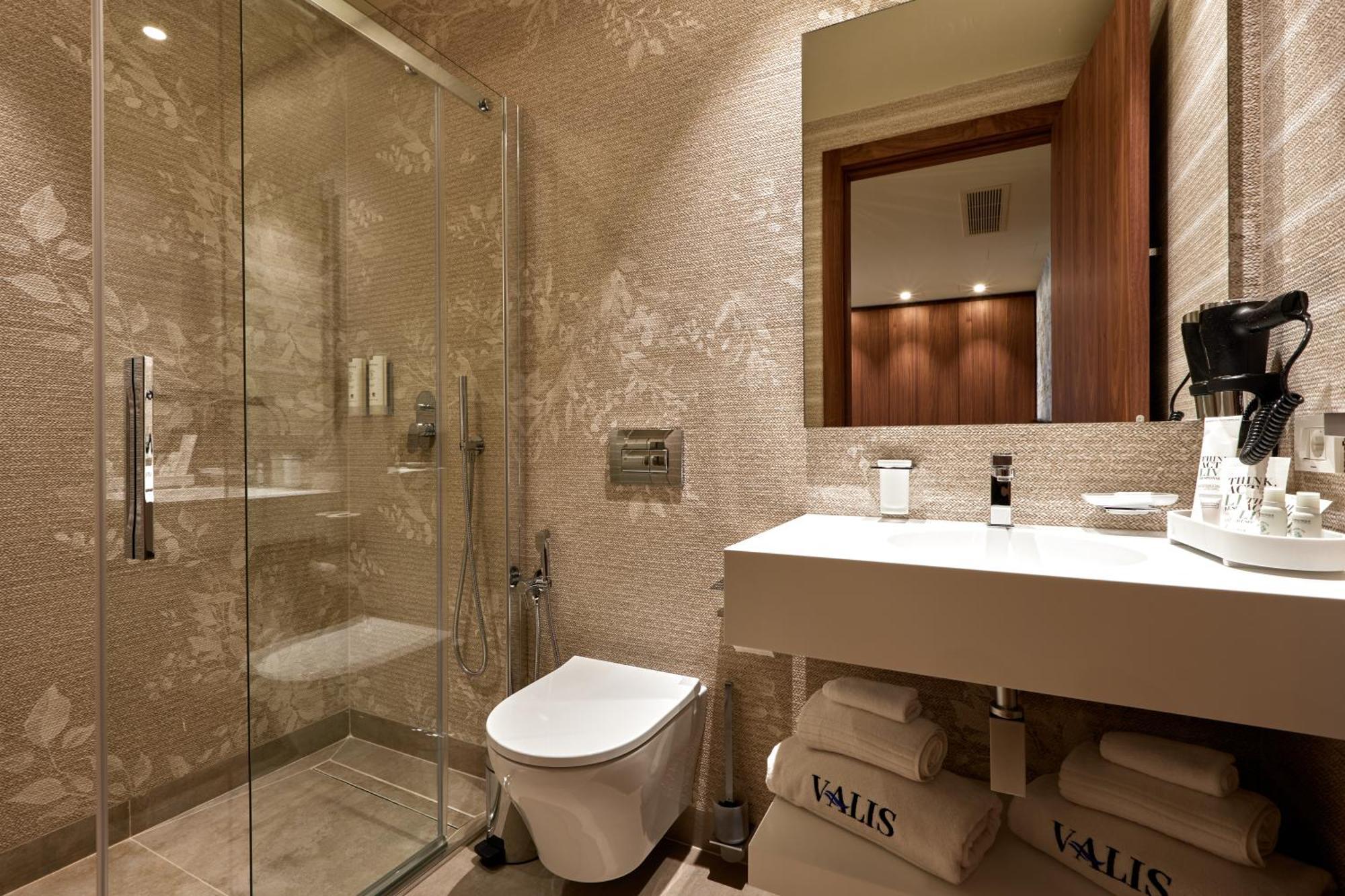 Valis Luxury Hotel Vlorë Extérieur photo